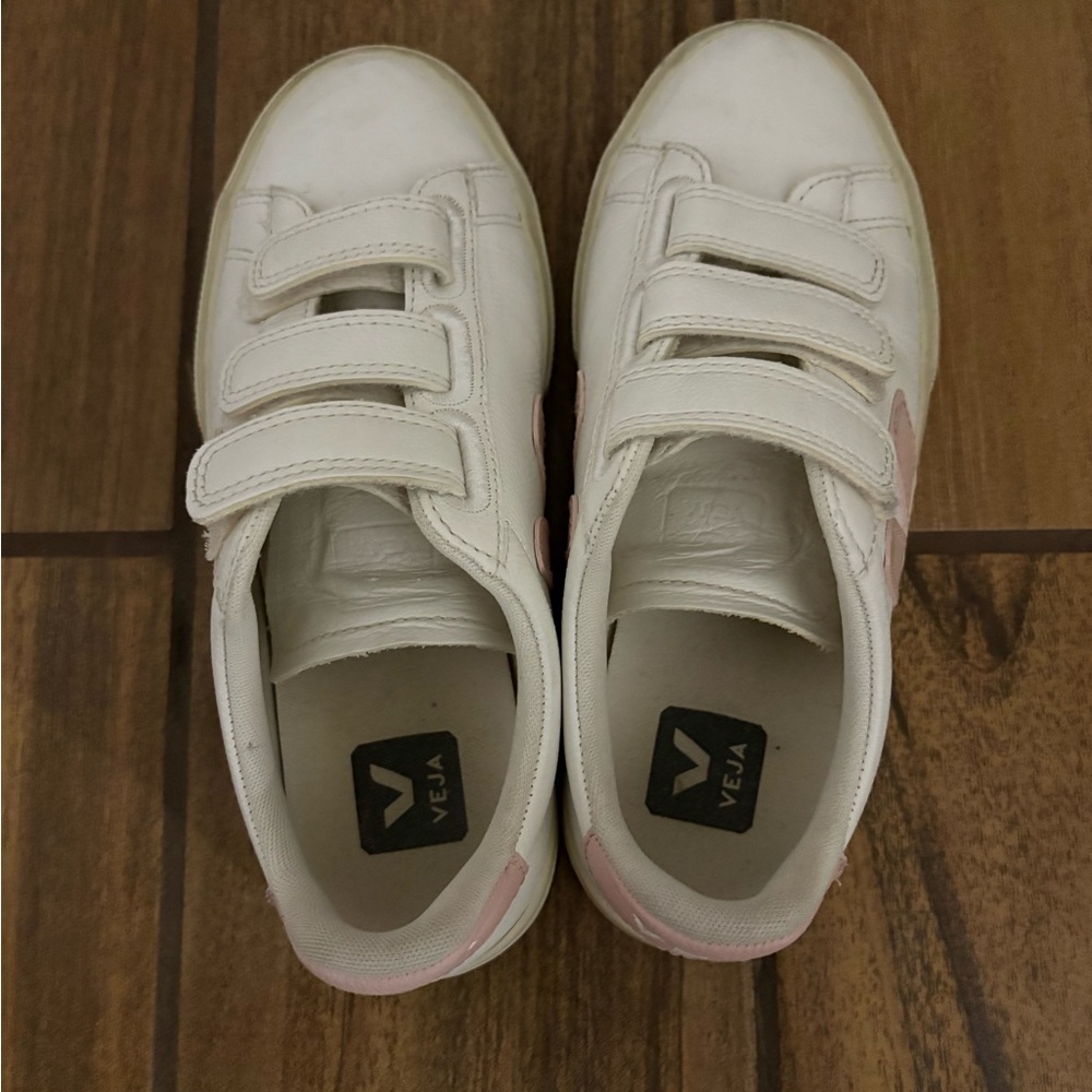 Veja White Sneakers with Pink Heel Accent — Kids Velcro Style - Picture 4 of 4